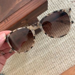 Krewe Matte Oyster Sunglasses